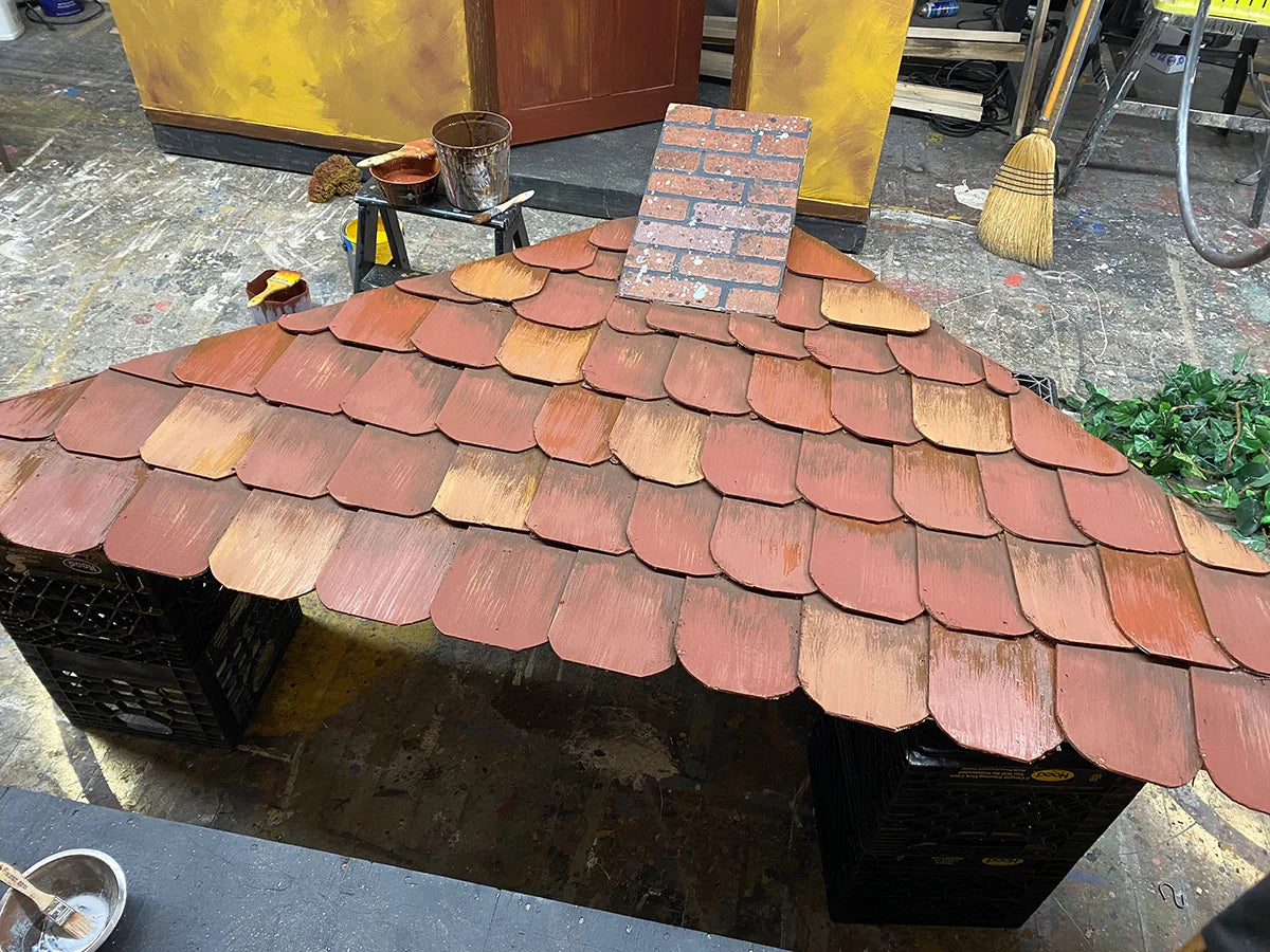 Scenic art: Rebecca Grazi @RebeccaLGrazi Drawn-to-Me.com — Source: Rosco Spectrum “Three Reasons Why Scenic Paint Outperforms Hardware Store Paint On Stage” (by Brittney Pecor)