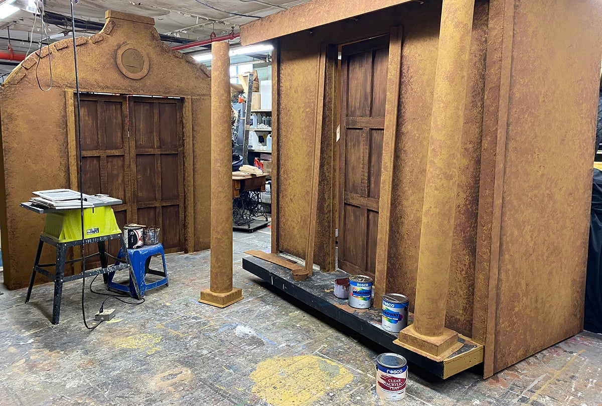 Scenic art: Rebecca Grazi @RebeccaLGrazi Drawn-to-Me.com — Source: Rosco Spectrum “Three Reasons Why Scenic Paint Outperforms Hardware Store Paint On Stage” (by Brittney Pecor)
