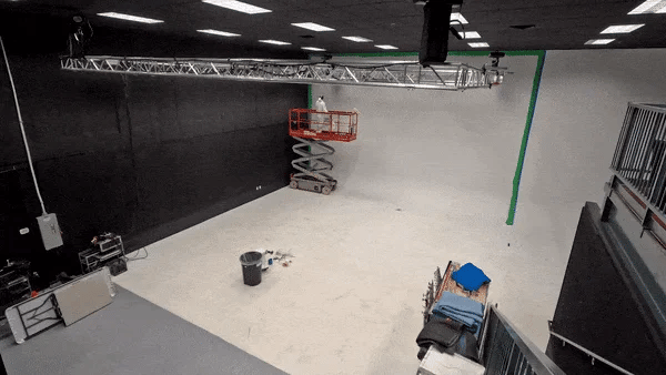 Source: Rosco Spectrum “How to Set Up A Chroma Key Studio With Rosco’s Chroma Key System” (by Lacey Colter)
